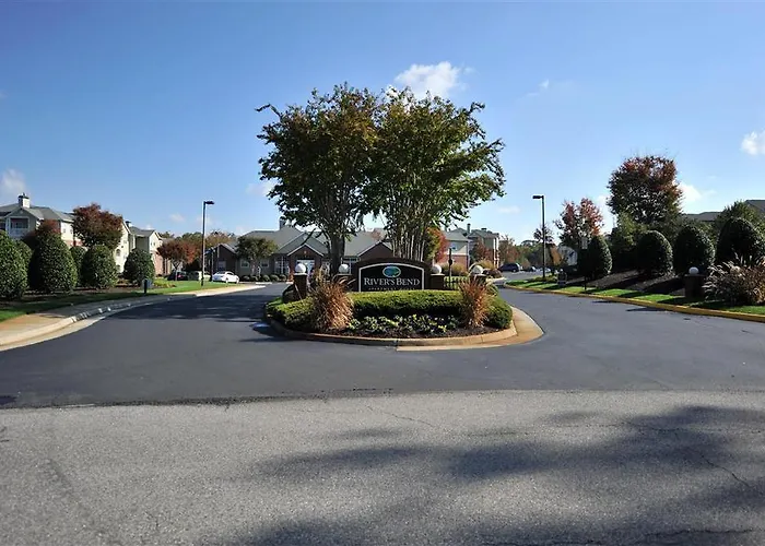 Hotel Marriott Execustay Rivers Bend